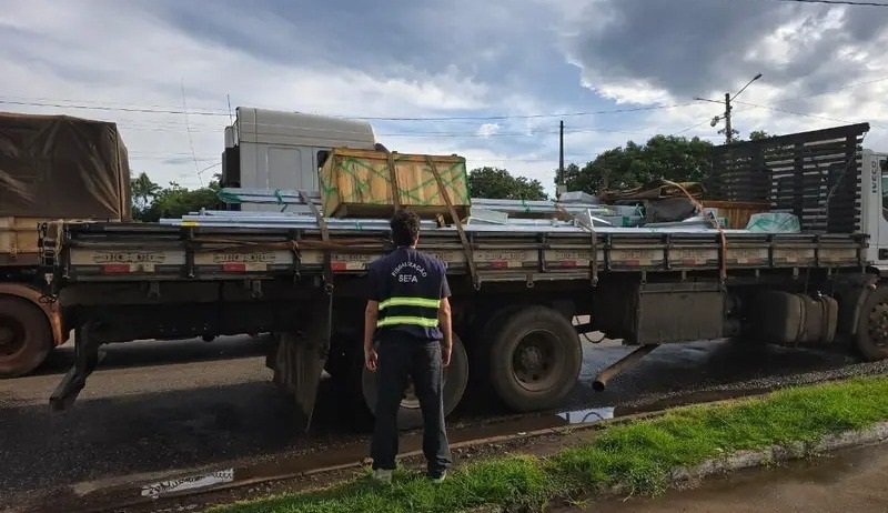 Sefa apreende quatro torres de transmissão no valor de R$ 211 mil em Conceição do Araguaia