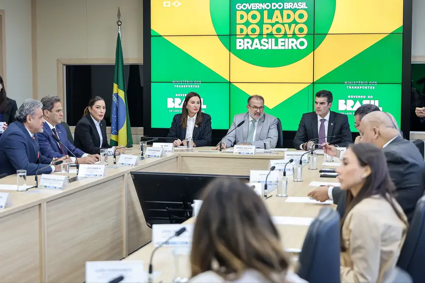 Governo do Pará e União assinam licitação para asfaltar 125 km da Transamazônica