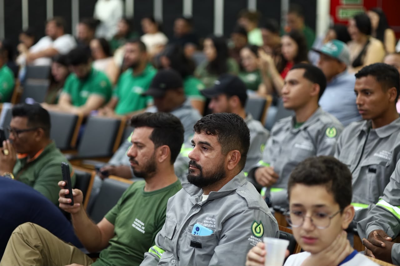 Vereadores votam propostas que vão de ciclovia a brigada florestal