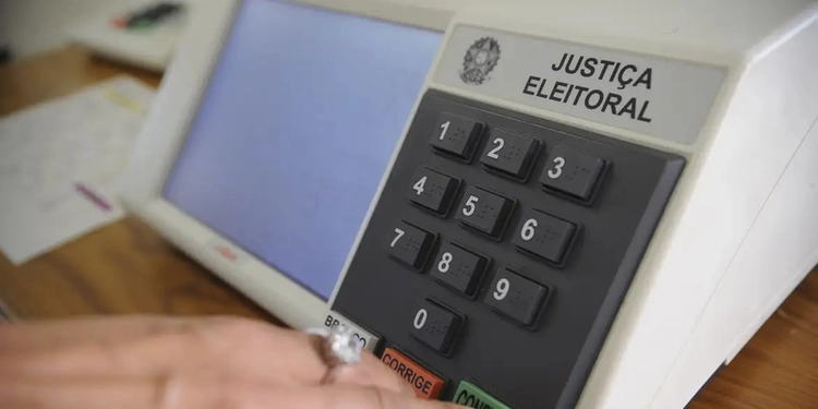Eleições têm regras para ampliar participação de mulheres, negros e indígenas; entenda