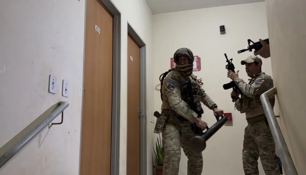Operação da PF mira grupo que furtava e vendia armas para facções criminosas no Tocantins e Maranhão