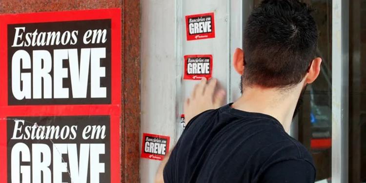 Bancários do Pará continuam em greve nesta quinta-feira (10)