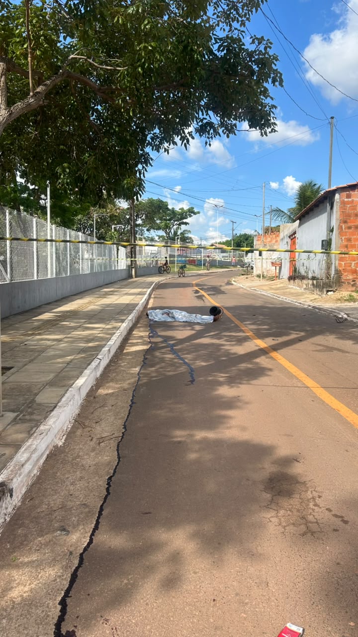 Homicídio: Jovem é morto a tiros no Vale Benção; suspeitos fugiram