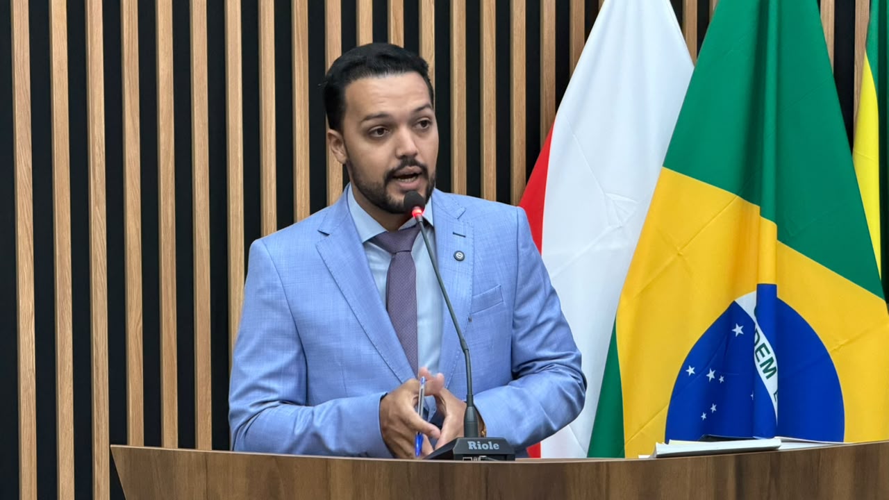 Agora é Lei: Prefeita sanciona projeto de Daniel Nunes e Folia de Reis vira patrimônio de Canaã