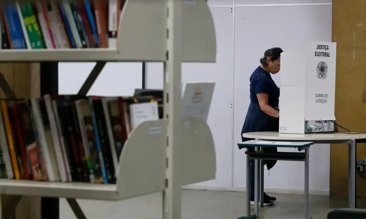 Eleição de 2026 bate recorde histórico de comparecimento às urnas