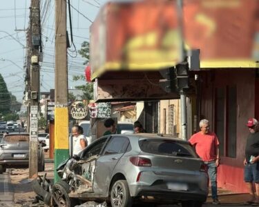 Acidente grave: colisão entre dois carros mobiliza equipes no Novo Horizonte