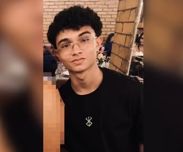 Adolescente morre após colisão entre caçamba e moto elétrica em Santarém