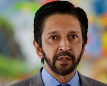 Após carta de Flávio, Ricardo Nunes diz que presidente 'é aquele que o TSE declarou eleito'