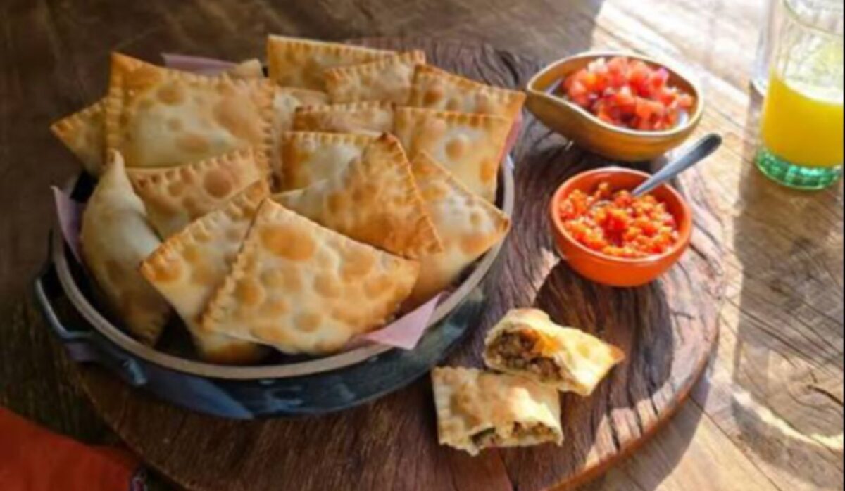 Aprenda a receita de pastel na Airfryer pronto em 20 minutos
