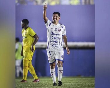 Felipe Pará manda recado para torcida do Águia