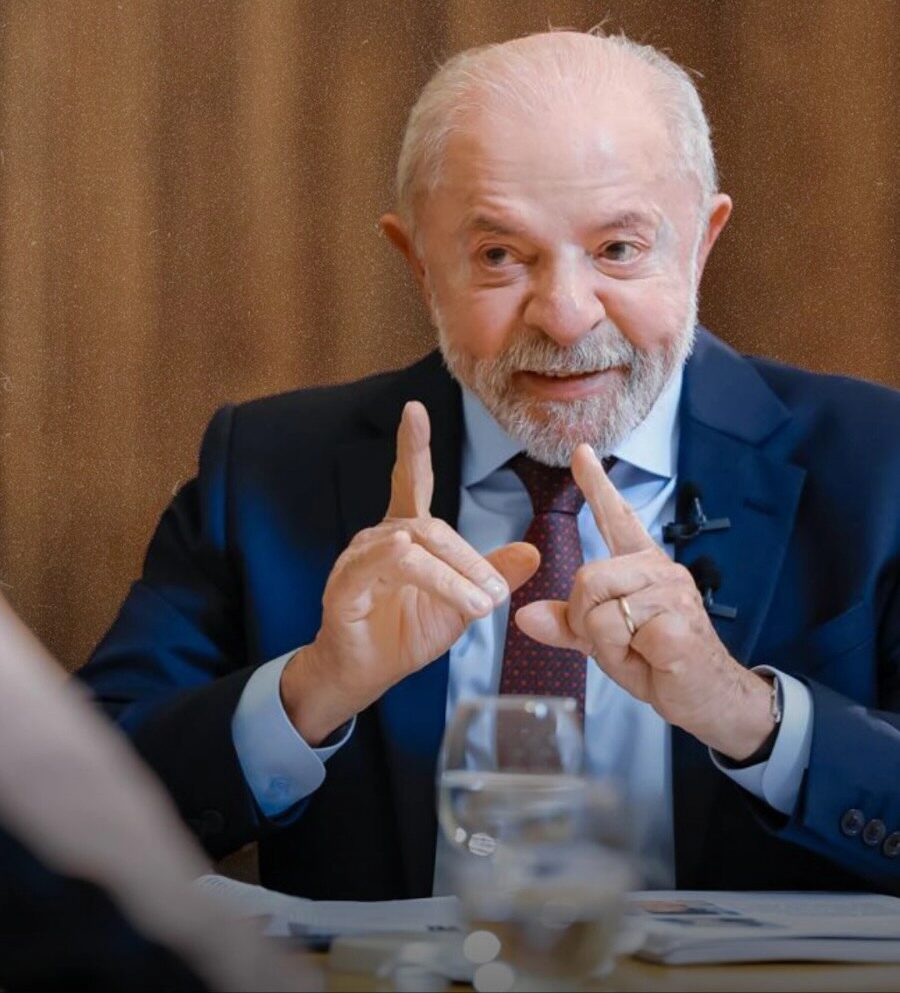 Lula cobra TSE para ampliar votação e diz que pedirá prisão dos prefeitos de SP e Salvador