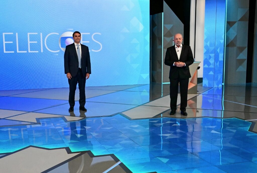 Lula e Flávio Bolsonaro batem boca sobre o Nordeste em debate