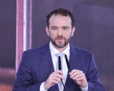 Ministro prevê renegociação de R$ 90 bi em 3ª fase do Desenrola