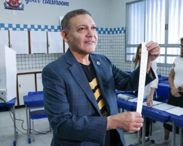 Nunes Marques diz que eleições ocorreram em 'absoluta normalidade' após carta de Flávio