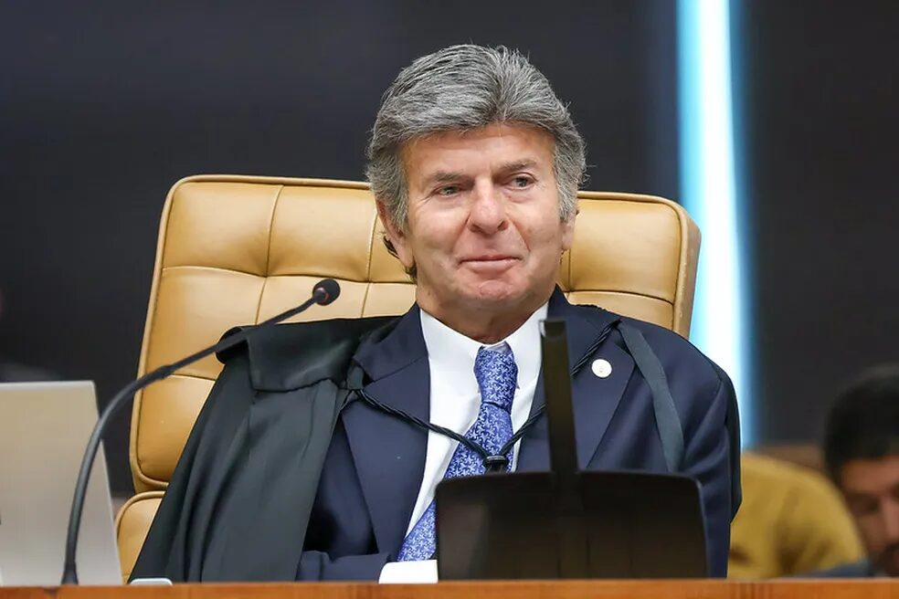 Lula reeleito poderá indicar até quatro ministros para o STF até 2031