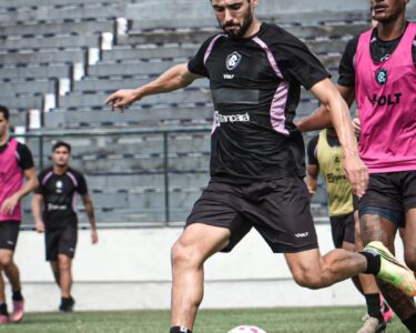 Remo volta aos treinos com baixas e novidade para encarar o Botafogo