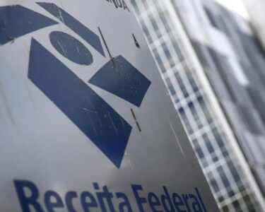 Restituições do IR batem recorde e chegam a R$ 41 bilhões em 2026