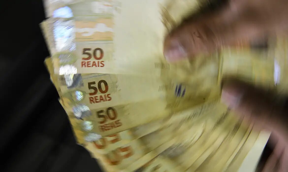 União libera R$ 950 milhões para instalar Comitê do IBS